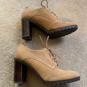 Tommy Hilfiger 8.5 Suede Ankle Booties